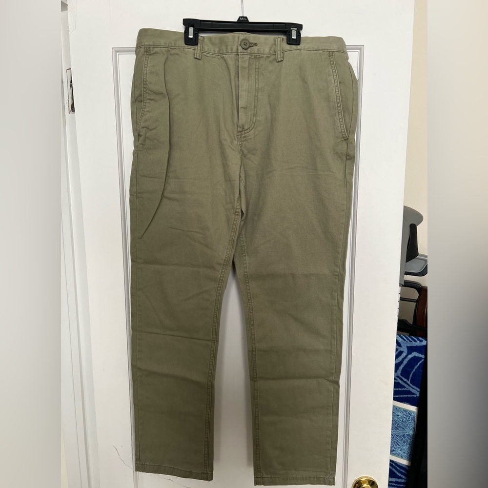Old Navy Pants Mens 36x30 Olive Green Slim Chino Pants NWT
